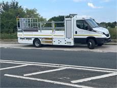 7.2T Iveco plastic Tail lift